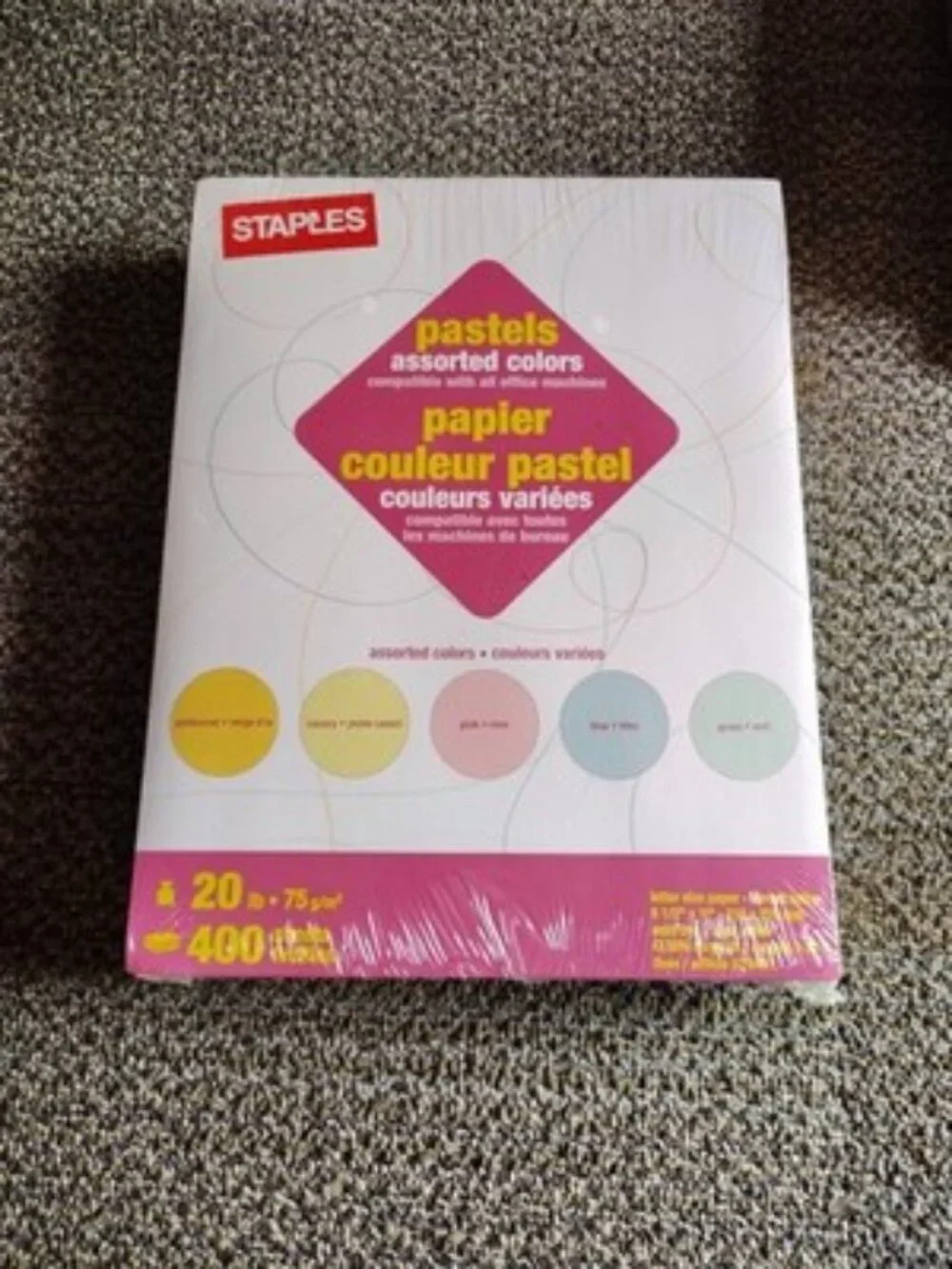 1 Reams (400 sheets/ream) Staples Pastels paper 8.5